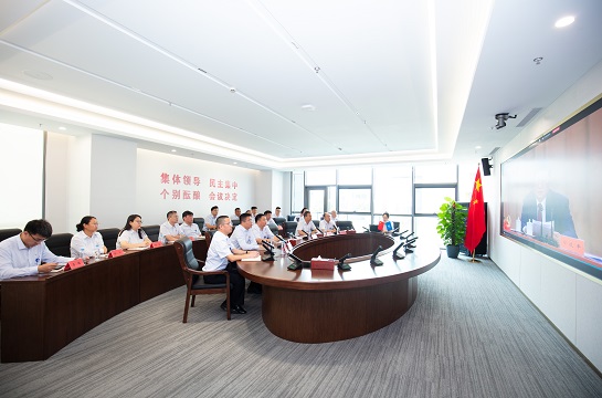 中航建設集團黨委理論學習中心組學習習近平黨建思想和重要講話精神